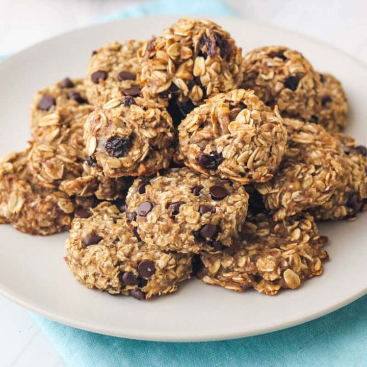 Plate with a variety of banana oat cookies.