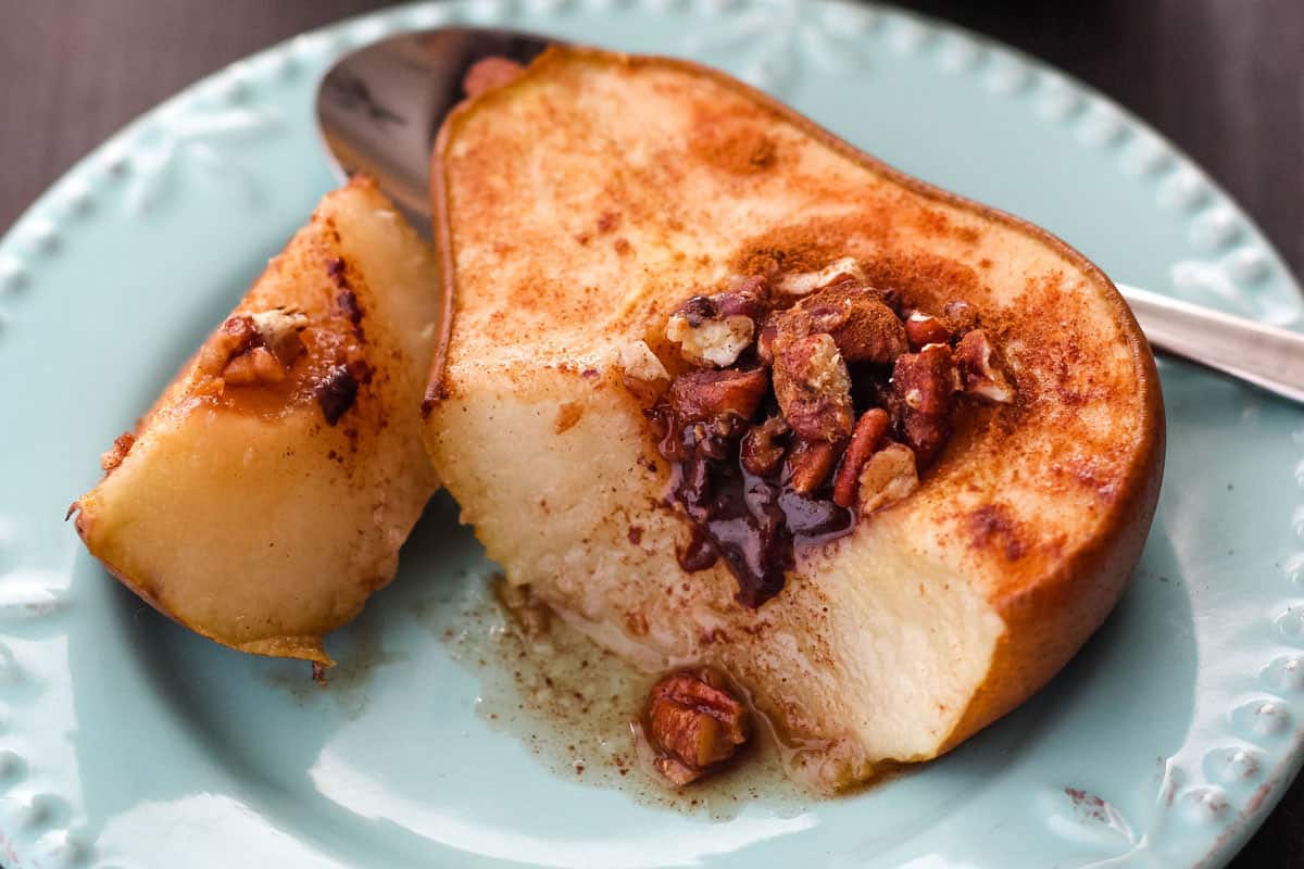 Baked Pears With Cinnamon
