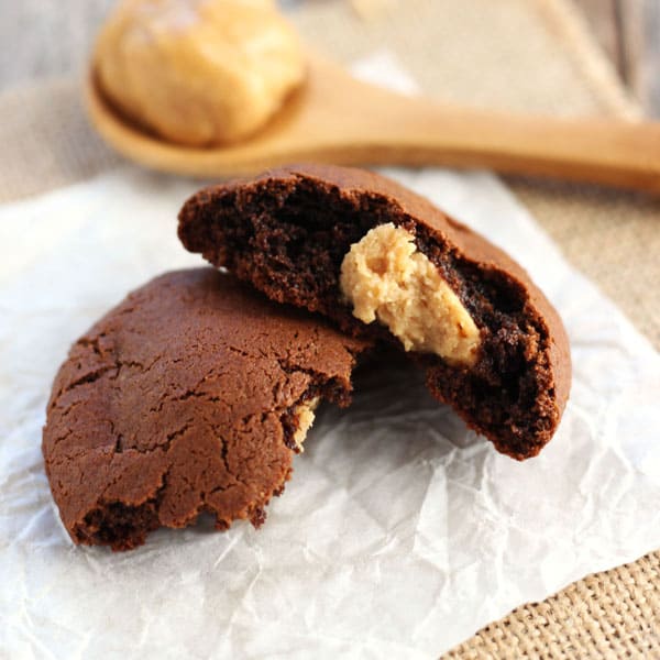 Chocolate cookie stuffed with a peanut butter filling.